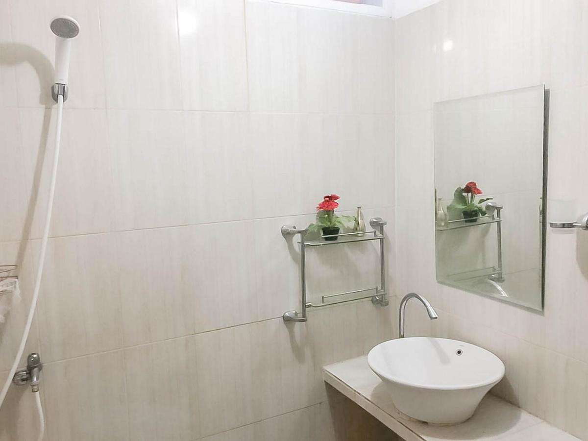 Rumah Panggung Guest House Syariah Mitra Reddoorz Cirebon Εξωτερικό φωτογραφία